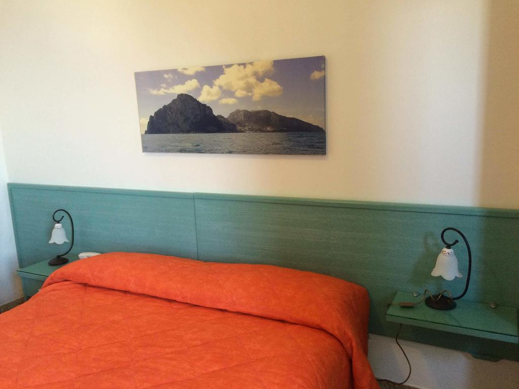 Hotel Da Giorgio Capri Camera foto